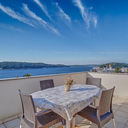 Apartments Zerjav Mali Losinj Bagian luar foto