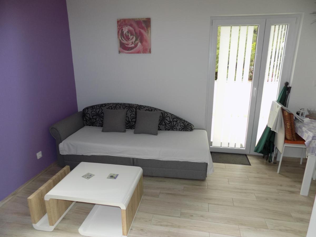 Apartments Zerjav Mali Losinj Bagian luar foto